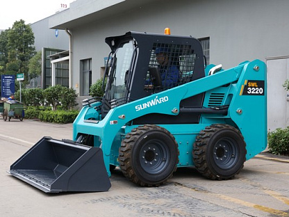 Мини-погрузчик Sunward SWL3220